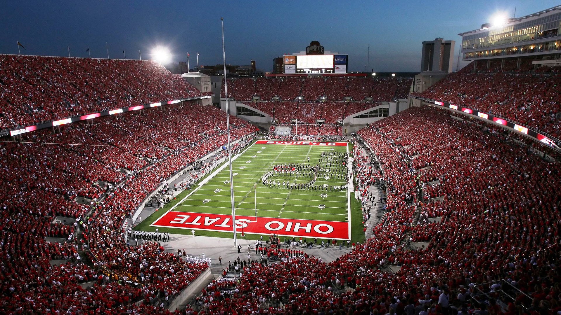 图赫尔笑对球迷调侃，这是足球文化中很棒的英式幽默